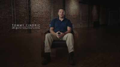 If he doesn't get on that plane,
we have him indicted, - Drug Lords: The Next Generation