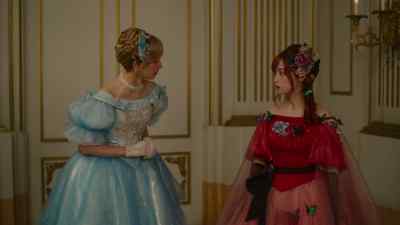 If we don't do something,
our spell will break in front of everyone. - Once Upon a Crime