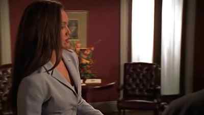 If you don't
have a preference,
I'll take the left. - Relic Hunter