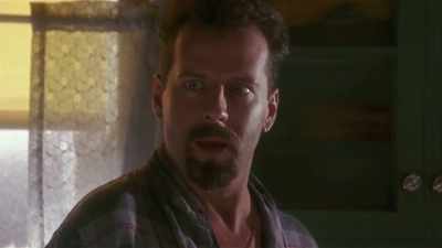 ♪ If you don't
respect yourself ♪ - Comedy Central Roast of Bruce Willis