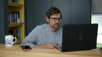 If you don't wear a mask
in public, - Louis Theroux: Life on the Edge