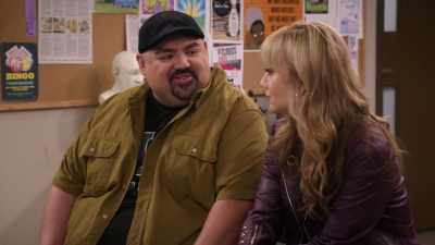 If we ever get his and her towels, - Mr. Iglesias