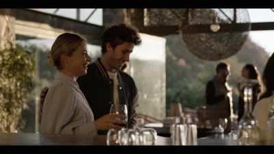 If everybody could gather
around the table. - ¿Quieres ser mi hijo?