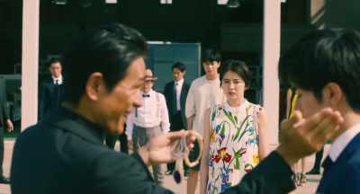 If you failed,
he would've finished the job - The Confidence Man JP - The Movie -