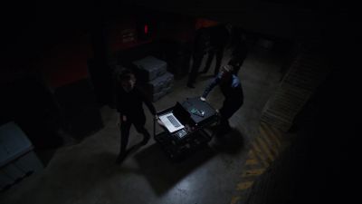 If that guy doesn't have a cat,
he'd be really confused. - Marvel's Agents of S.H.I.E.L.D.