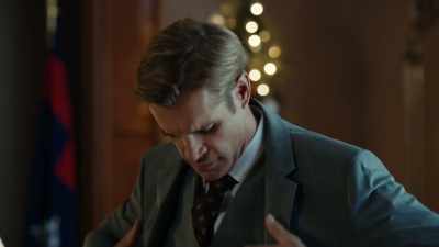 If you have common interests,
if your personalities mesh, - A Royal Christmas Crush