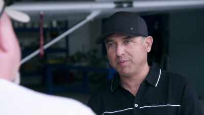 If you have people that
are both trained observers - Unidentified: Inside America's UFO Investigation