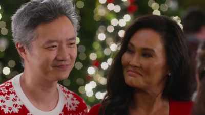 - If it helps,
pretend we hate him, - A Big Fat Family Christmas