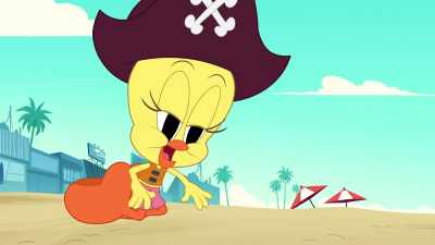 If I add a spaceship,
my sand castle will probably
be better. - Bugs Bunny Builders