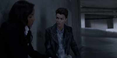 If I can get her DNA off the knife, - Batwoman