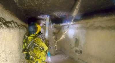 If I can't get Eric
communicate with my team, - Sewer Divers