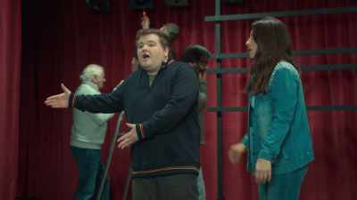 - If I did it with just the dance.
- He doesn't work well under pressure. - After Life