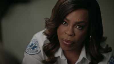 If I focus on the fact
that you got a gun in my face, - The Rookie: Feds