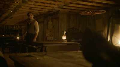 If I hit that bottle there, - The Bounty Men
