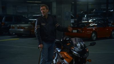 If I leave her alone,
can I have my carpet back? - House