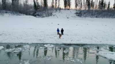 If I rope off your
overalls with that little - Life Below Zero: First Alaskans
