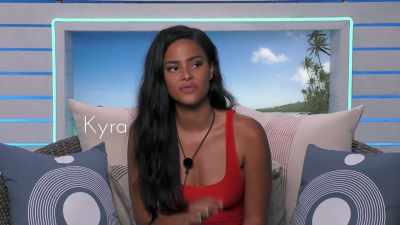 IF I WAS IN THAT SITUATION, I'D
BE SUPER, SUPER MAD. - Love Island