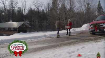If this is any indication
of your team strategy, - Christmas Scavenger Hunt