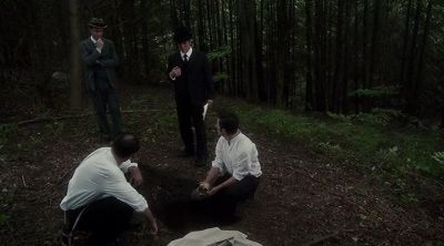 - If it's my brother, then...
- Mr. Foster. - Murdoch Mysteries