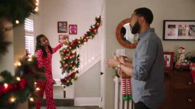 If it's not the plague, or
something equally catastrophic, - Jingle All the Way to Love