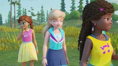 If Joey's here,
that means - LEGO Friends: Girls on a Mission