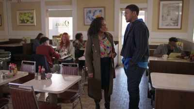 If she knew them, why
wouldn't she say something? - A Nashville Legacy