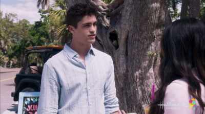 - If you know it's coming it's
not really a surprise, is it? - Love in the Sun