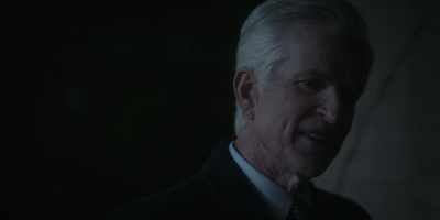 If Mitchell had made the obvious move,
the smart move, - Zero Day