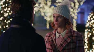 If you need someone to step in
and pinch-hit, - Christmas with the Campbells