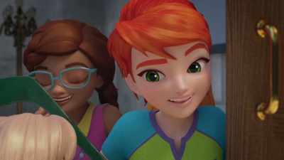 If only someone
could help him out - LEGO Friends: Girls on a Mission