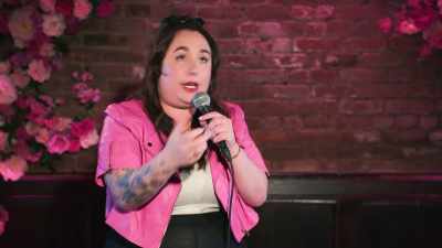 If you saw me hold a pen, you'd be like, - Liza Treyger: Night Owl
