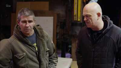 If you saw your pet cat or dog
come back - Britain's Tiger Kings - On the Trail with Ross Kemp