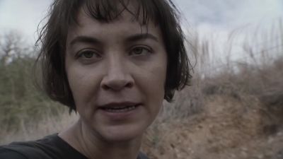 If you see someone
wearing this jacket, - Fear the Walking Dead