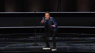 If you see me sprint out of the mini-mart, - Sebastian Maniscalco: Stay Hungry