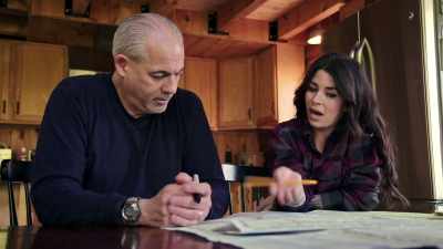 - If she was gonna get to
Canada that night, - The Disappearance of Maura Murray