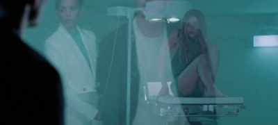 If she's able to survive
the extraction procedure, - The Fix