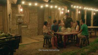 - If she's angry, why are you going home?
- Come on, man. - I Love Lizzy