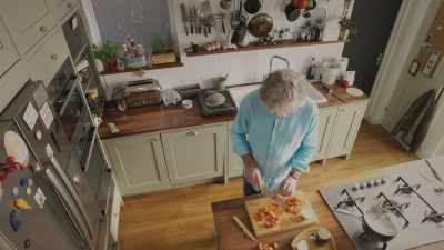 If you stab yourself
with a dull tool, - James May: Oh Cook!