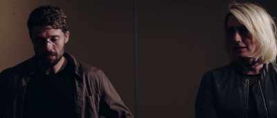 If we stay here,
then they kill Tom, - Hooligan Escape The Russian Job