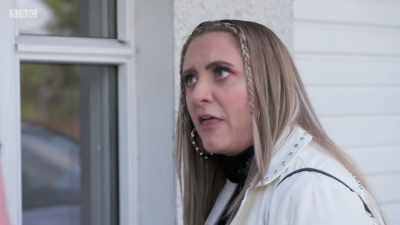 If he strokes her airm,
you squeeze my arse. - The Scotts