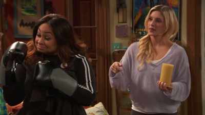 If that's a Maren's coffee cup, - Raven's Home