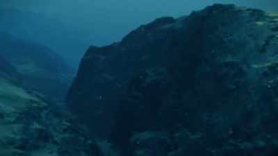 If the sonar identifies
anything that warrants
a closer look, - Tales From The Explorers Club