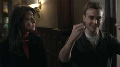 If there were Oscars
for psychopaths, - Sanctuary