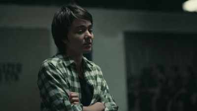 - If there's one thing
I'm really good at, - Uppercut