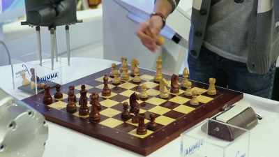 If you think about a
chess-playing computer, - Cyberwar