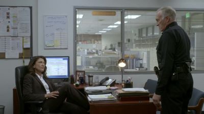 If you think it's my guys,
why didn't you just come to me? - Bosch