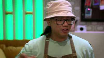 If you told me they were cooked
with home appliances, - Secret Chef