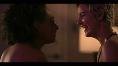 ♪ If you want me ♪ - The L Word: Generation Q