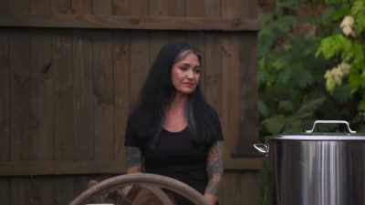 If you want yellow corn,
you got to grind it yourself. - Moonshiners: Master Distiller
