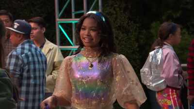 If that wasn't a dream, is
Levi actually a little vampire? - Raven's Home